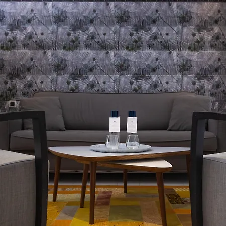& Le Regent Aparthotel 4*