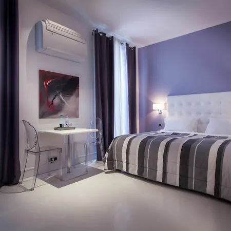 Aparthotel & Le Regent Paris