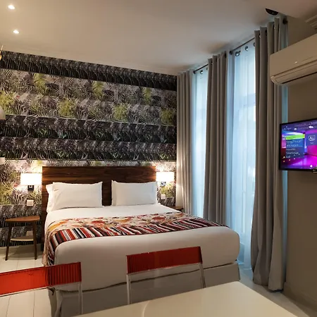 レジデンス＆スパ ル プランス レジャン 4* パリ