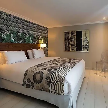 & Le Regent 4* Paříž