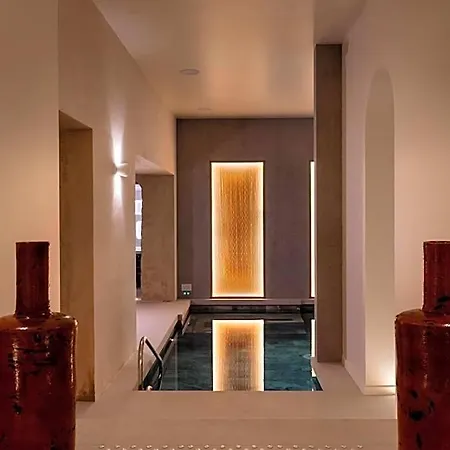 Aparthotel & Le Regent